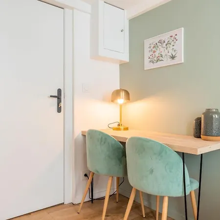 Hypercentre - Superb Design Studio!