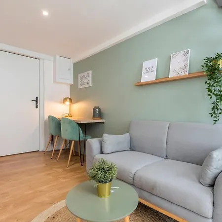 Hypercentre - Superb Design Studio!